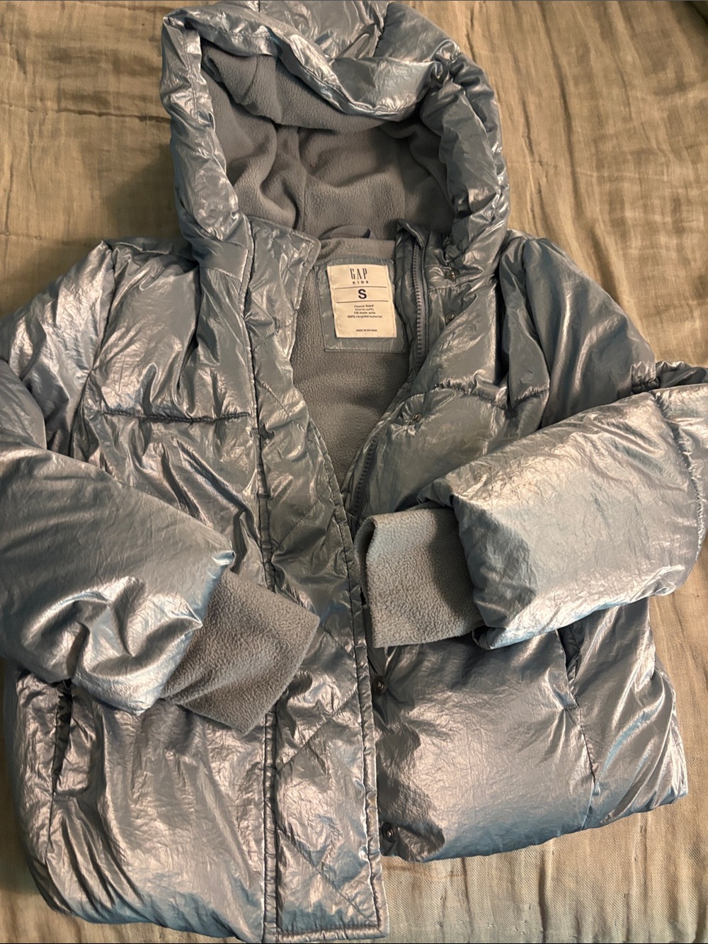 GAP Icy Blue Shiny Hooded Puffer Jacket fleece lined (small)